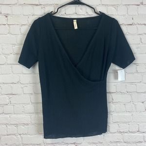WISHLIST Black Surplice Short Sleeve Knit Top Size M Casual Classic Basic